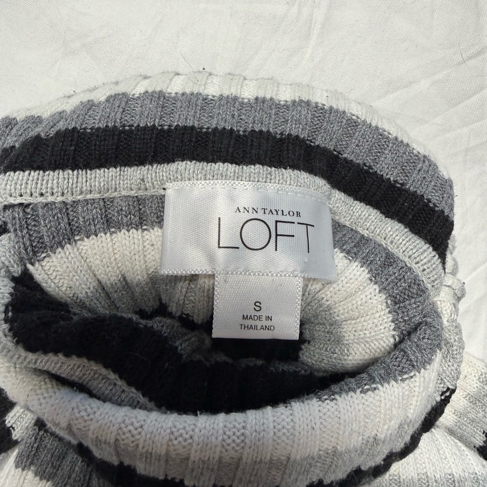 Small Ann Taylor LOFT Black and Gray Striped Turtleneck Sweater - Picture 2 of 3
